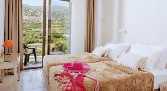 Студия Hermes Hotel