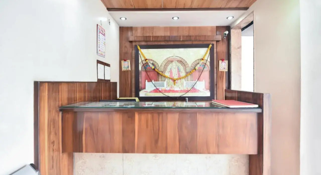 Sai Vishwakarma Palace, Забронировать Отель Отели штата Махараштры 3 звезды, 3*