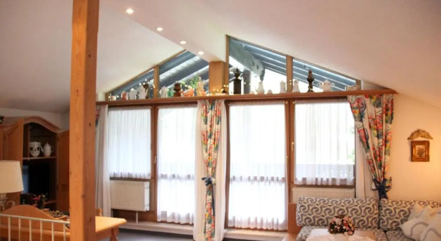 Апартаменты Hotel Restaurant Neu Meran