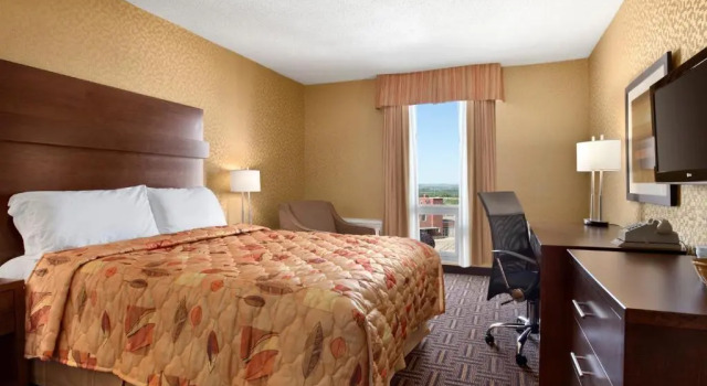Номер Deluxe Travelodge by Wyndham North Battleford