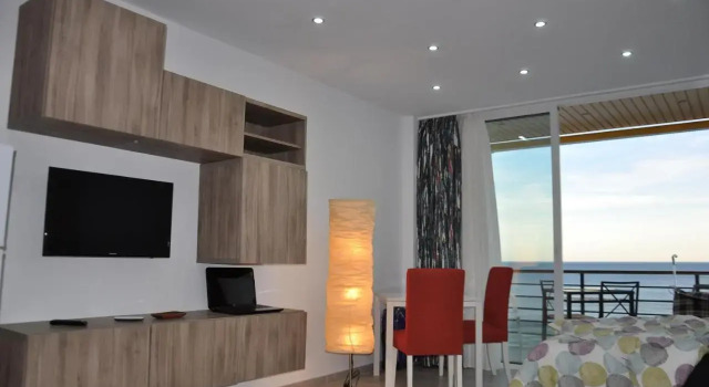 Studio Sea View Terrace, Забронировать Отель Отели Торремолинос с парковкой, рядом с Культурный центр им. Пабло Руиса Пикассо, Парковка