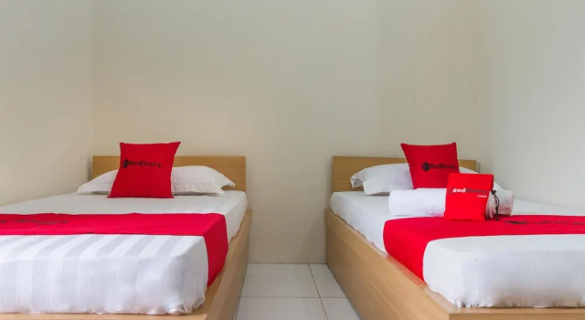 RedDoorz near Universitas Siliwangi Tasikmalaya