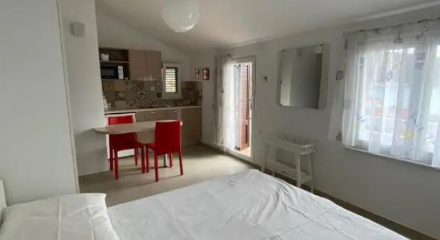 Apartmani Marko, Prenota Appartamento Hotel a Isole Quarnerine con parcheggio, Parcheggio