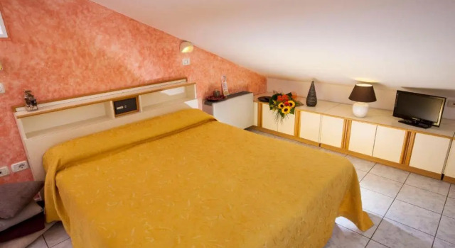 Двухместный номер Standard Мансарда Hotel Locanda Rosy