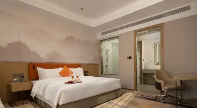 Люкс Deluxe Changsha Kaimei Garden Hotel (Zhounan Middle School Xiufengshan Park)