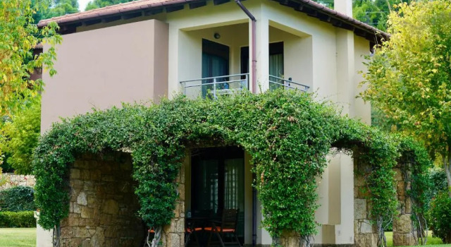Вилла Sani Polyastron Hotel & Spa