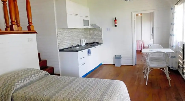 Вилла The Crow's Nest Resort