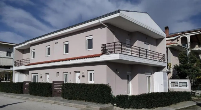 VIRGIN ROCKs APARTMENT 2, Book Apartment Kalabaka Thessalia
