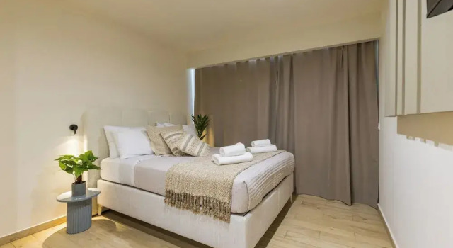 Полулюкс Raise Thiseio Stylish Living