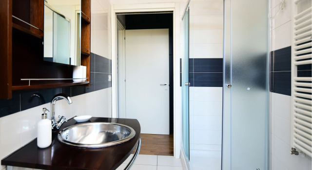 Urban District Milan Navigli With Terrace, Book Hotel Famagosta Milan