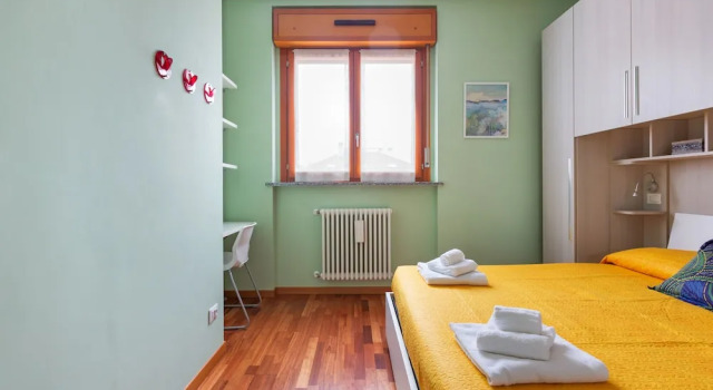 Savona District Terrace Flat, Book Hotel Milan Lombardy