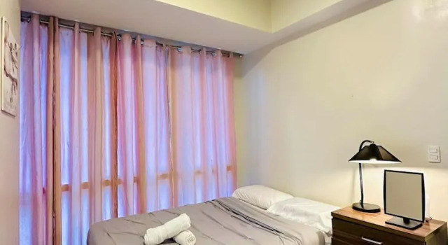 CONDO-Mactan NewTown, Book Hotel Mactan 