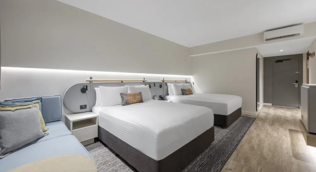 Четырёхместный номер Premium Crowne Plaza Hawkesbury Valley by IHG