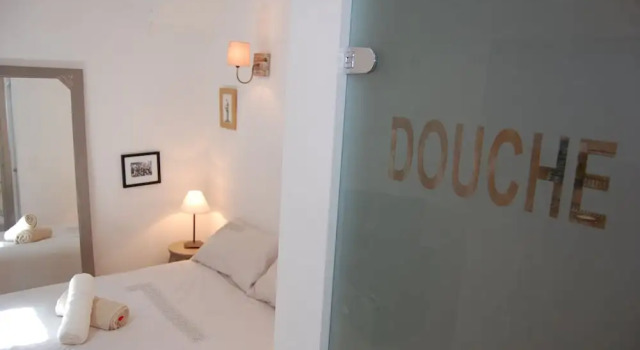 Appartement plein centre Vaison, Забронировать Апартаменты/квартира Отели Везон-ла-Ромен с парковкой, рядом с Археологический музей Théo Desplans, Парковка