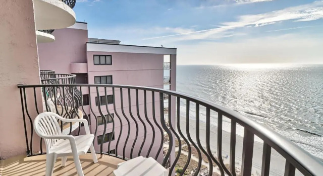 Апартаменты Suites at the Beach