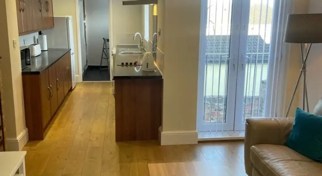 Апартаменты Superior Norton Serviced Apartments Free Private parking Wifi