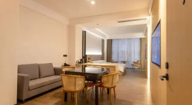 Люкс Luxury JiaTu Smart Select Hotel