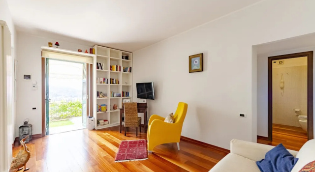 Апартаменты JOIVY Inviting Flat with Garden and Sea View in Rapallo