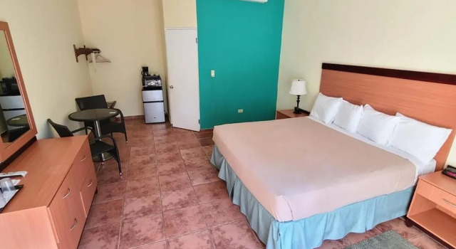 Hotel Lucia Beach, Varaa Hotelli Yabucoa Puerto Rico