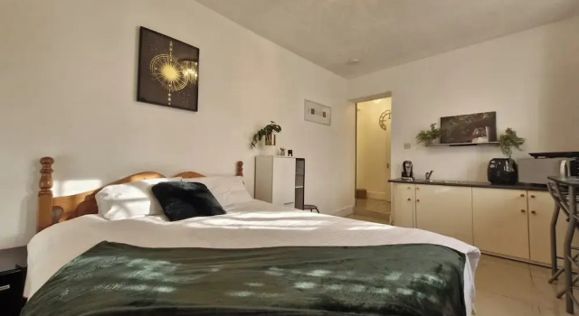 Beachside Retreat - Pets Ok - Free Parking, Забронировать Апартаменты/квартира Отели Клиторпс с парковкой, рядом с Parkway Cinema, Cleethorpes, Парковка