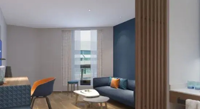 Люкс Business Holiday Inn Express Hangzhou Jiuzhou by IHG