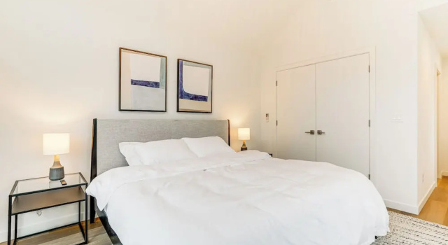 Апартаменты с 2 комнатами Modern Seattle Townhome: Walk to Light Rail!