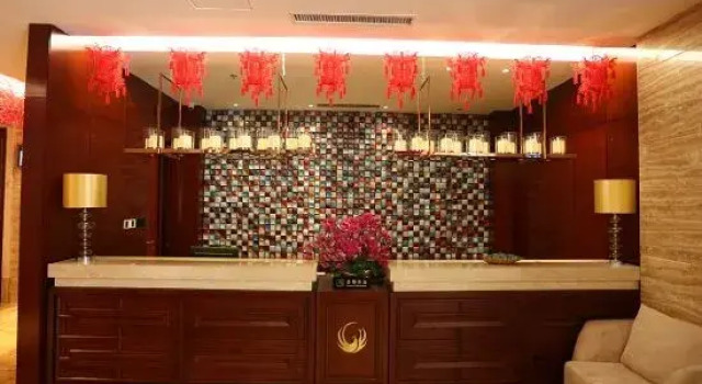 Phoenix Mountain Hotel, Book Hotel Dandong Liaoning