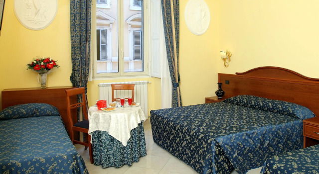 Caroline Suite