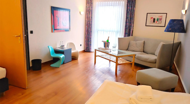 ARVENA Kongress Hotel - Hotel in der Wagnerstadt, Varaa Hotelli Hotellit Baijeri pysäköinnillä, Pysäköinti