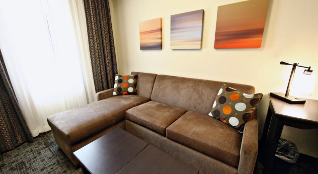 Двухместная студия-люкс Staybridge Suites Minot by IHG