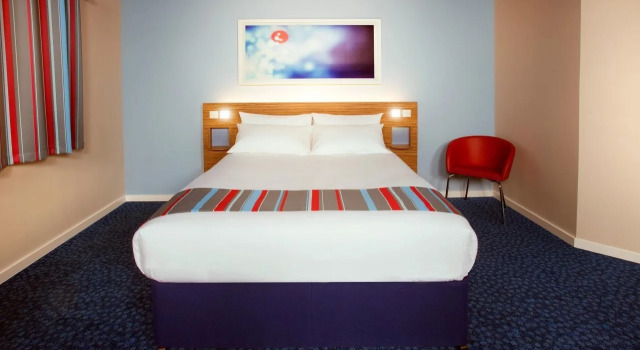 Travelodge Bangor, Забронировать Отель Бангор (Уэльс) Сноудония