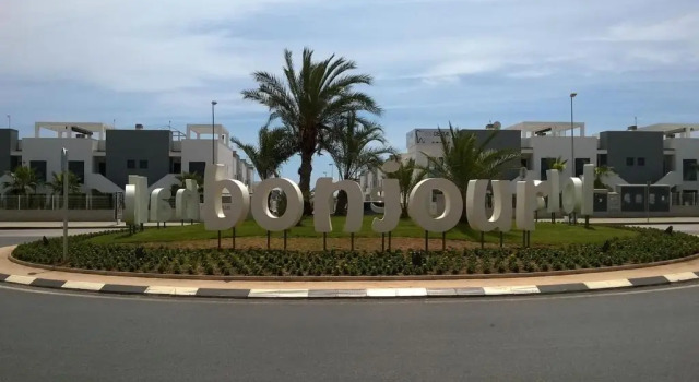 Zenia Beach