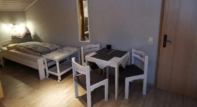 Трёхместный номер Standard Pension Hüttendorf 49 gradnord