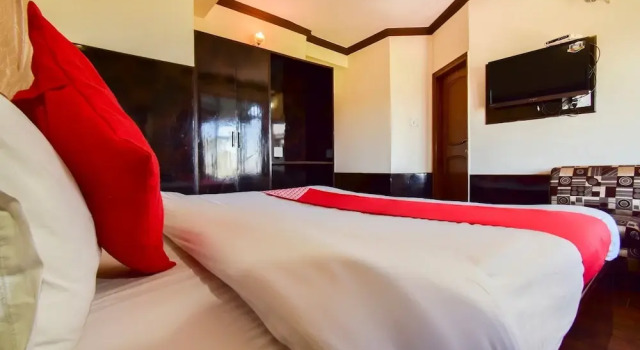 Номер Deluxe Super Collection O Mall Road Formerly Hotel Shubham