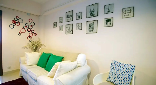 WC Downtown 3-bedroom Apartment MTR Downstairs 14C, Boek Appartement Kowloon Hongkong, in de buurt van The ONE