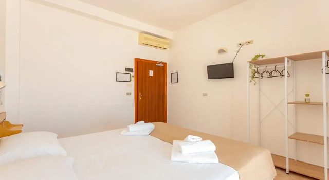 Hotel Katina, Забронировать Отель Риваззурра Римини