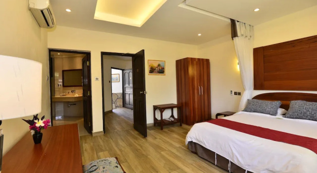 Апартаменты с 2 комнатами с балконом Baobab Holiday Resort