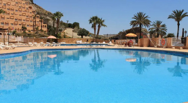 Suite Hotel Puerto Marina