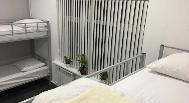 Кровать в общем номере (женский номер) Jules Verne Hostel