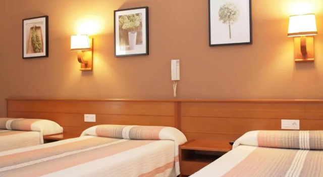Hostal El Castell