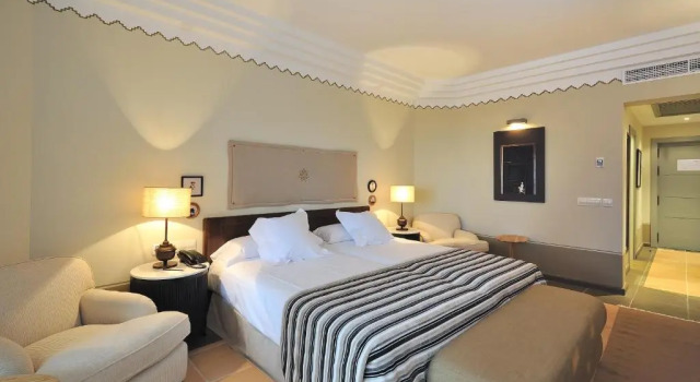 Двухместный номер Superior Gran Marbella Resort & Beach Club