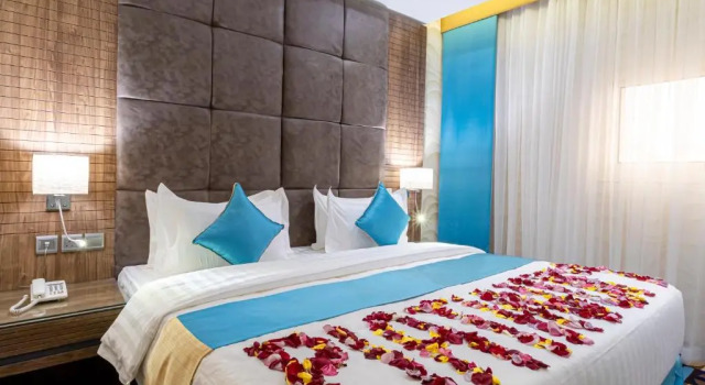 Люкс Royal Platinum Hotel