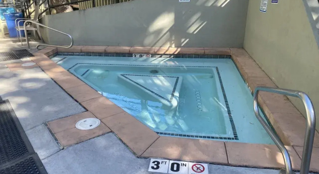 Номер Standard Freshly Updated Condo, Across The Street From The Resort Edel O 2 Bedroom Apts