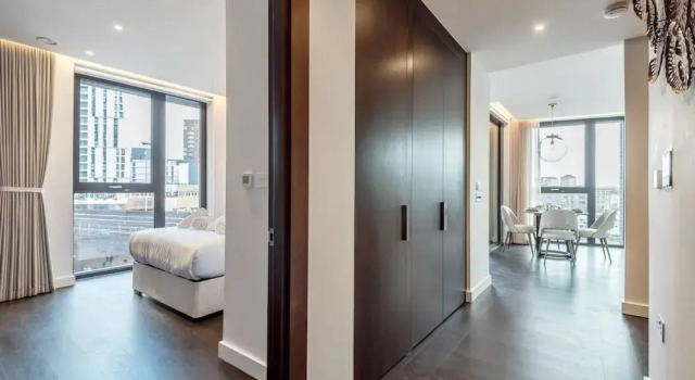 Luxurious 2 Bedroom Apartment With Winter Garden, Varaa Huoneisto Asunnot kohteessa Merseyside, Huoneisto