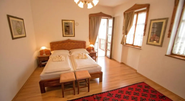 Двухместный номер Deluxe с балконом Boutique Hotel Old Town