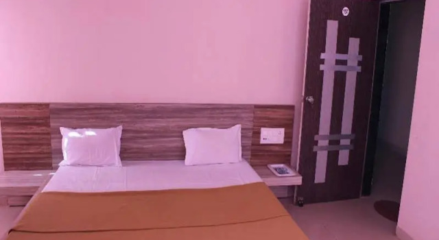Dreamland Hotel, Réserver Hôtel Somnath Gujarat
