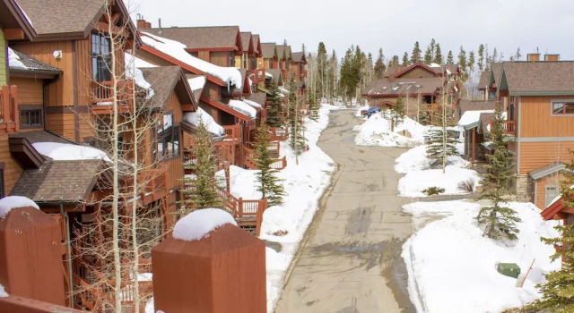 Номер Standard Bear Trail 3 Bedroom Townhouse by RedAwning