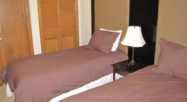 Willow Vistas - 2 Bedroom Luxury Condo with Hot Tub, Забронировать Отель Кимберли Kimberley Alpine, рядом с Горнолыжный подъемник Owl T-Bar