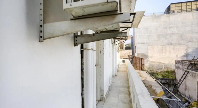 Collection O Sejal Residency, Забронировать Отель Гургаон 