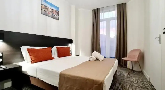 Номер Comfort Evelia Hotels